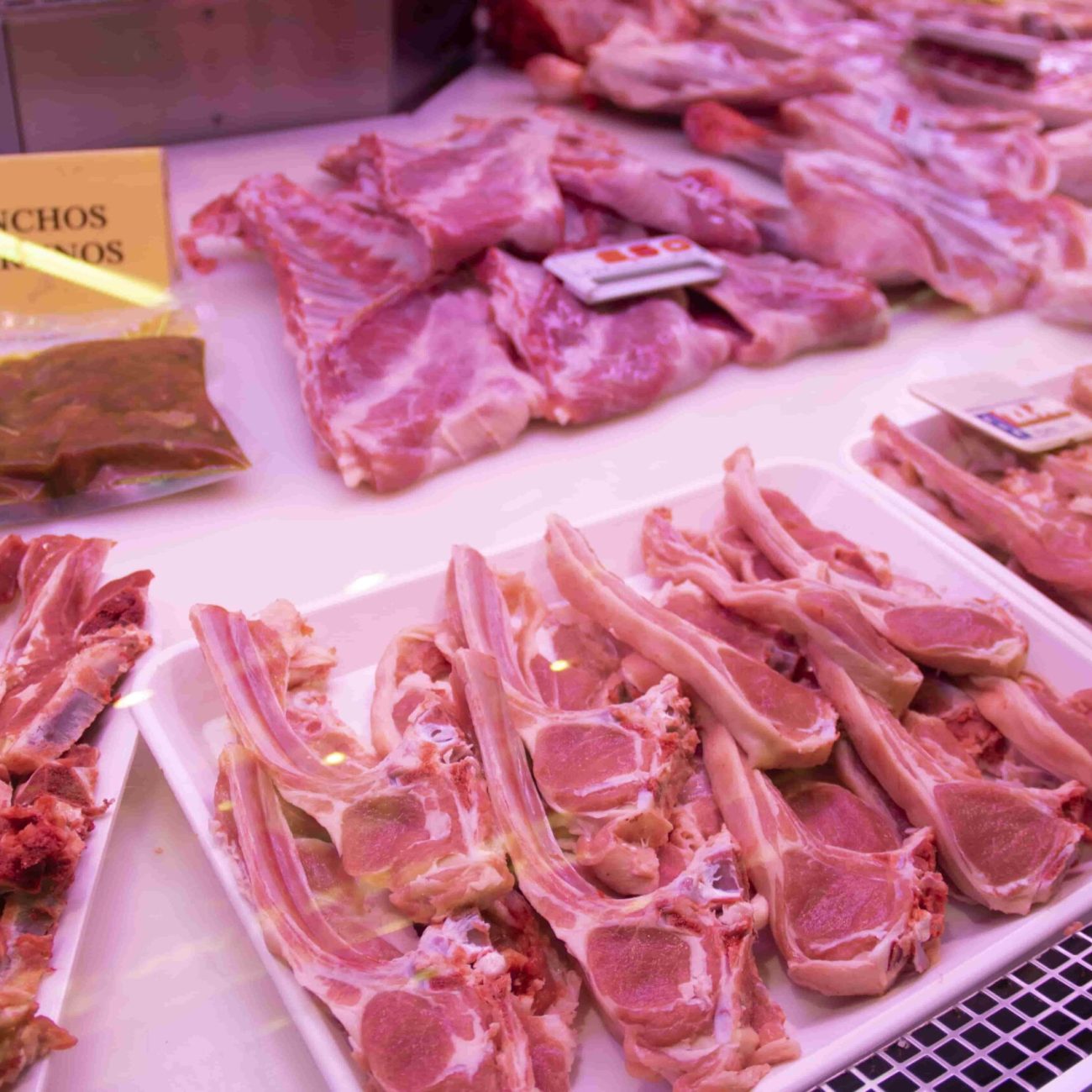 Cordero Felix y Koldo en el Mercado de la Ribera