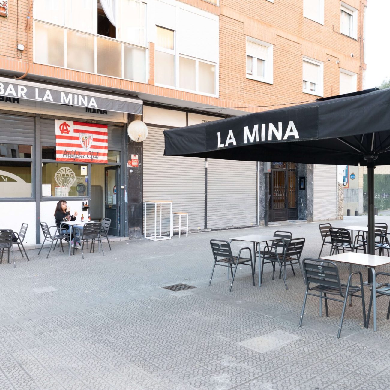 BAR LA MINAv