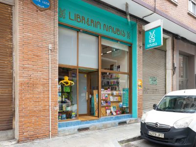 LIBRERÍA NAUBIS